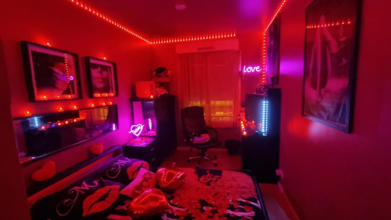 Love Room Sexy Love Cosy Lib Proche Centre Gare A Pied Aulnay-sous-Bois Eksteriør bilde